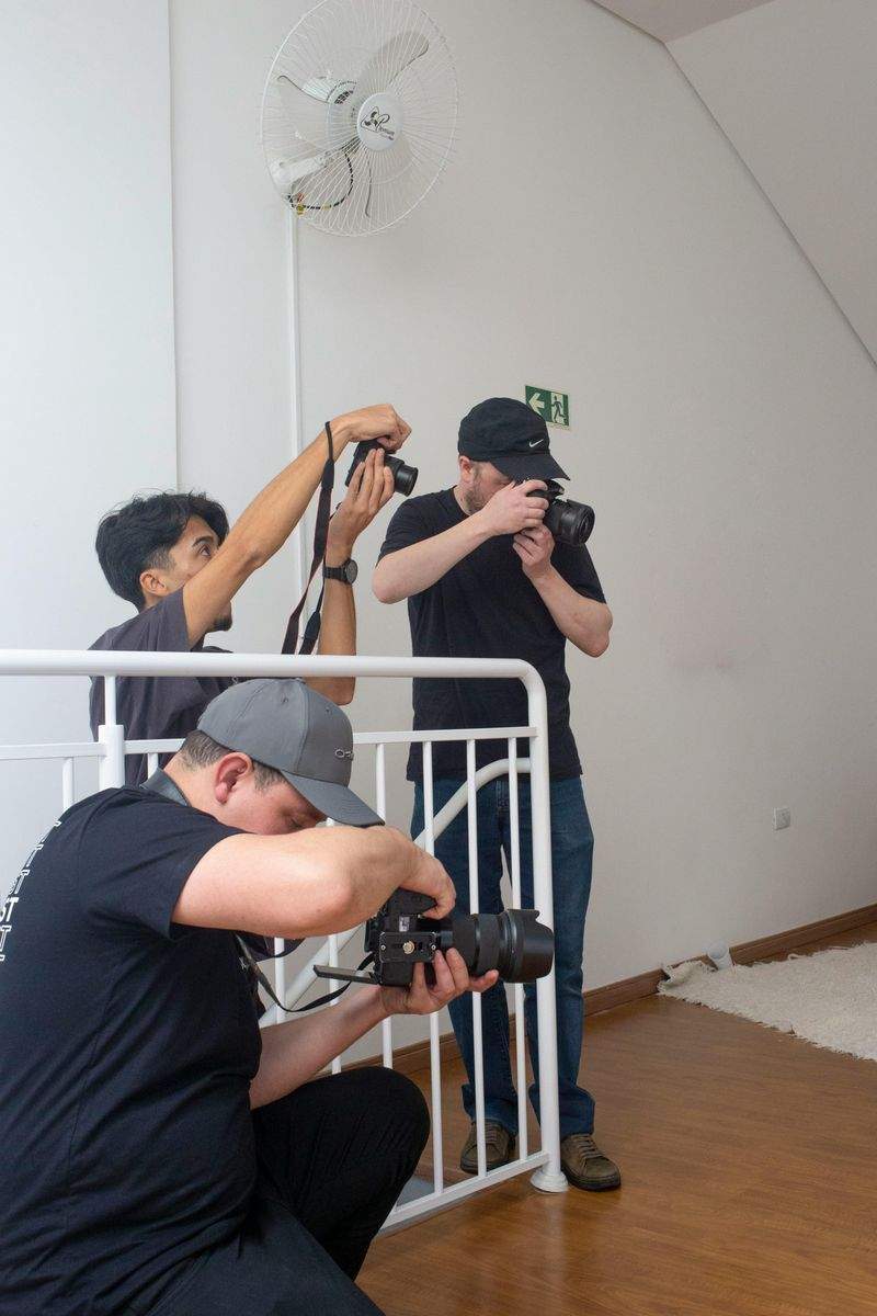 How to Prepare for a Relaxed Studio Portrait Session